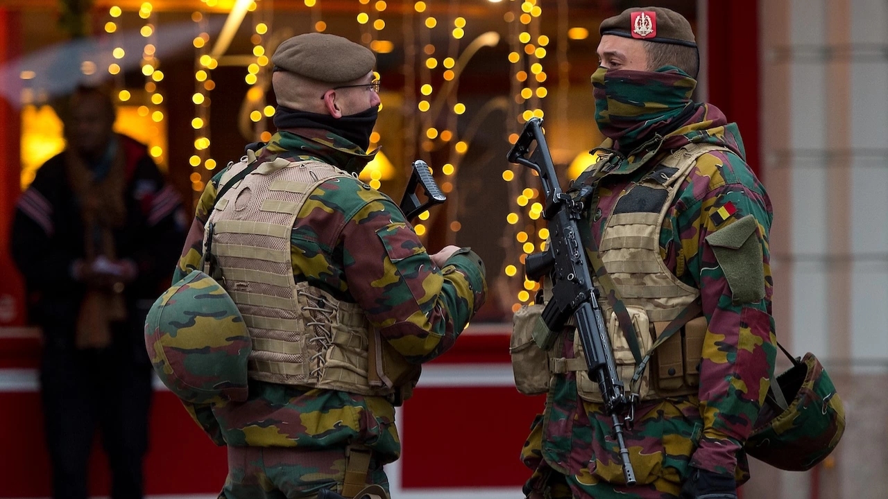 Въоръжените сили на Белгия отчитат недостиг на 5000 служители съобщиха