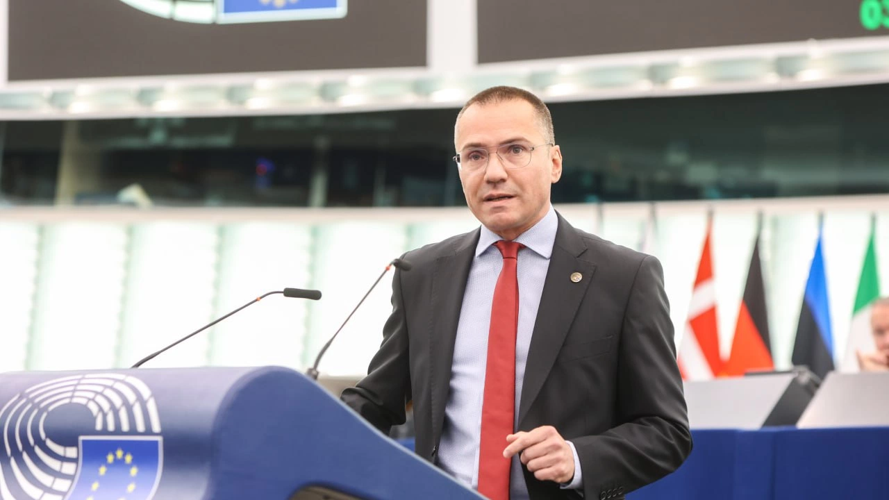 Забавянето на приемането на България в Шенген е заради интересите
