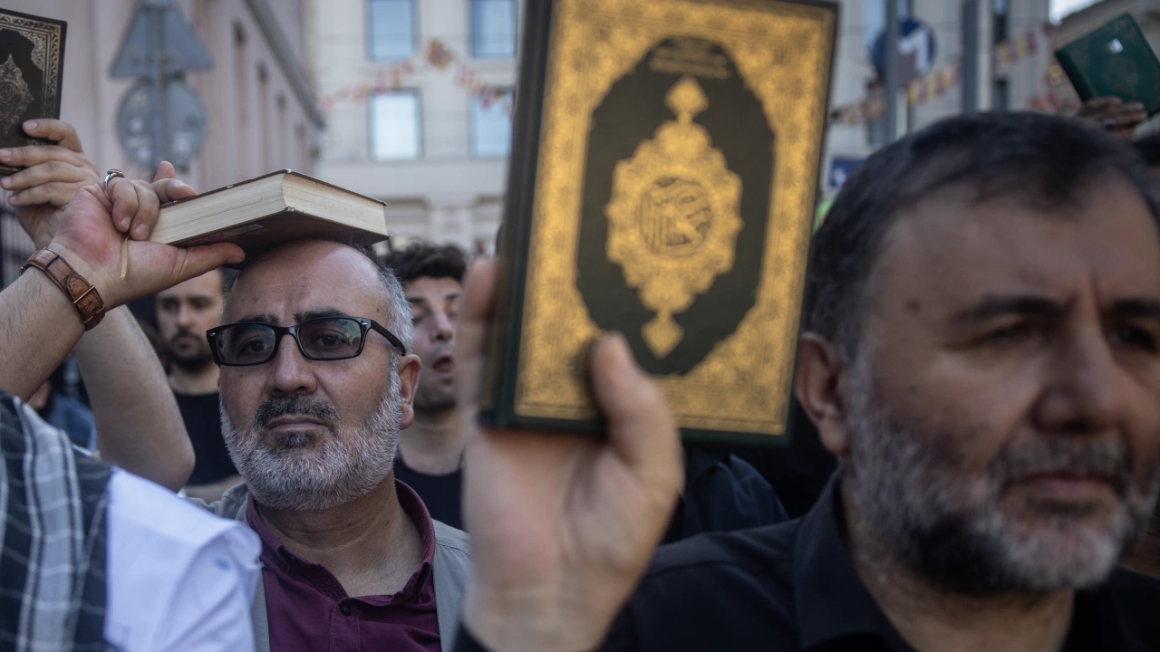 Мюсюлманите в Нидерландия са обезпокоени заради очертаващата се победа на