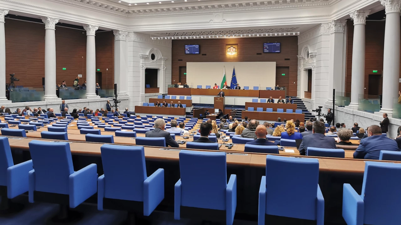Парламентът прие на първо четене законопроекта за изменение и допълнение