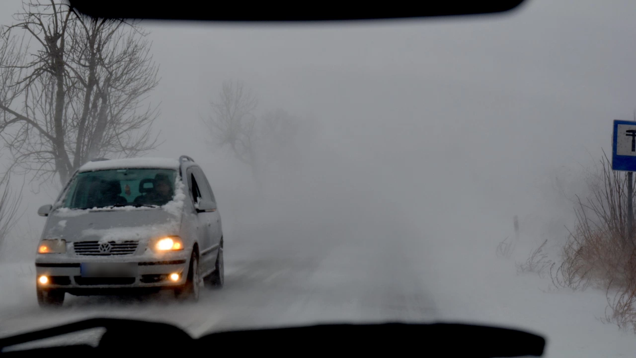 От Агенция Пътна инфраструктура оповестиха информация за усложнената зимна обстановка