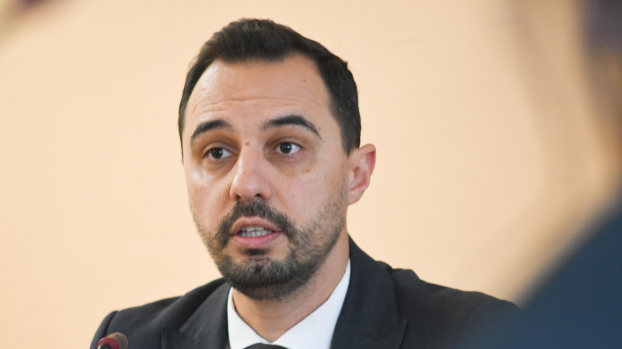 Министър Богданов: 45 млн. лв. ще бъдат възстановени на ДКК