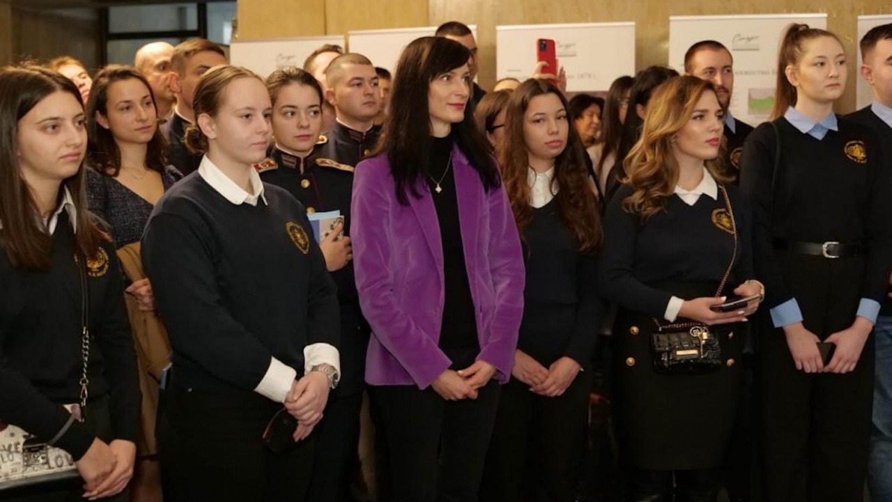Мария Габриел към студенти в Деня на отворени врати в МвнР: България и Министерство на външните работи Ви искат