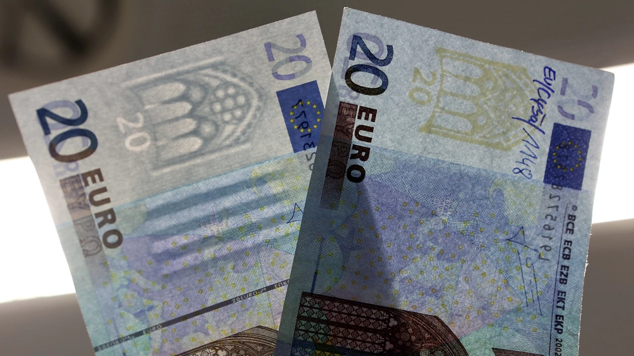 Идния месец Гърция ще изплати предсрочно 5 3 млрд евро от
