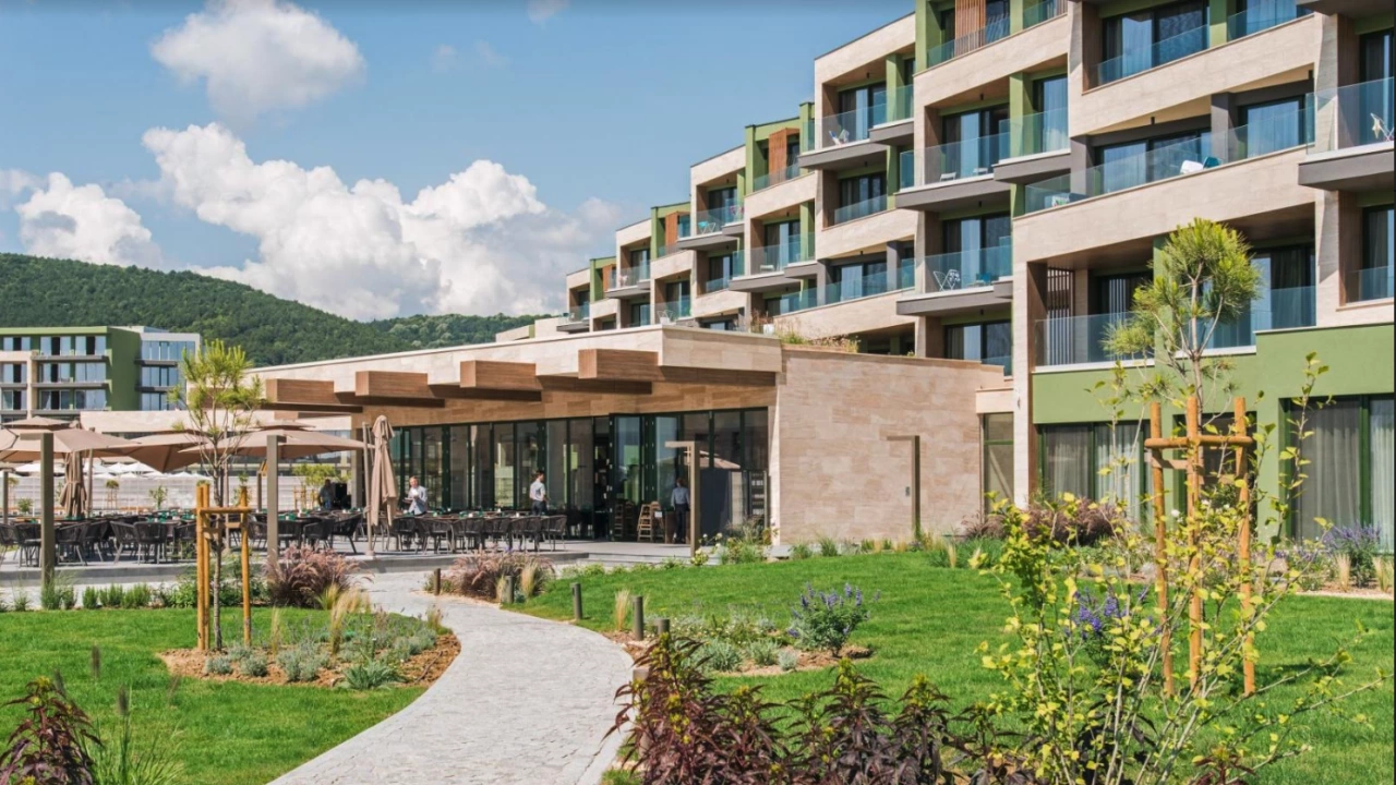 Перлата на българското Северно Черноморие луксозният ваканционен комплекс Reina