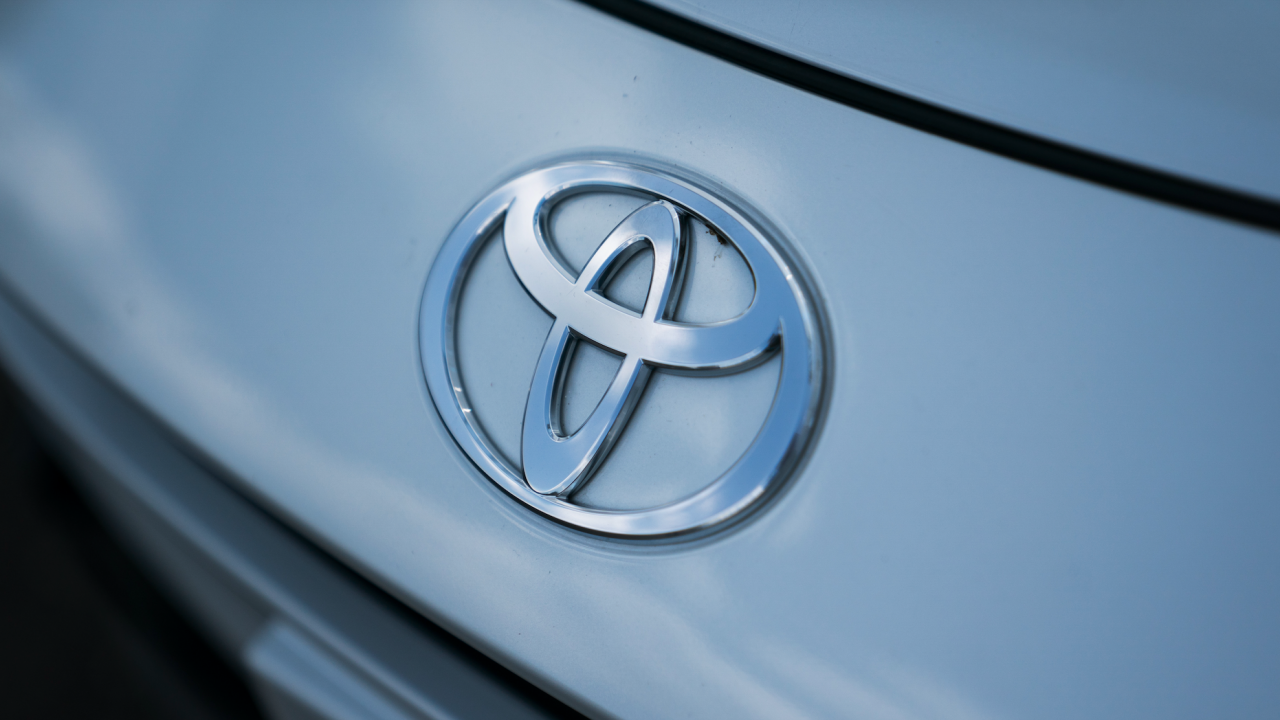 Европейското подразделение на "Тойота" очаква да продава в Европа над 250 000 електромобили годишно