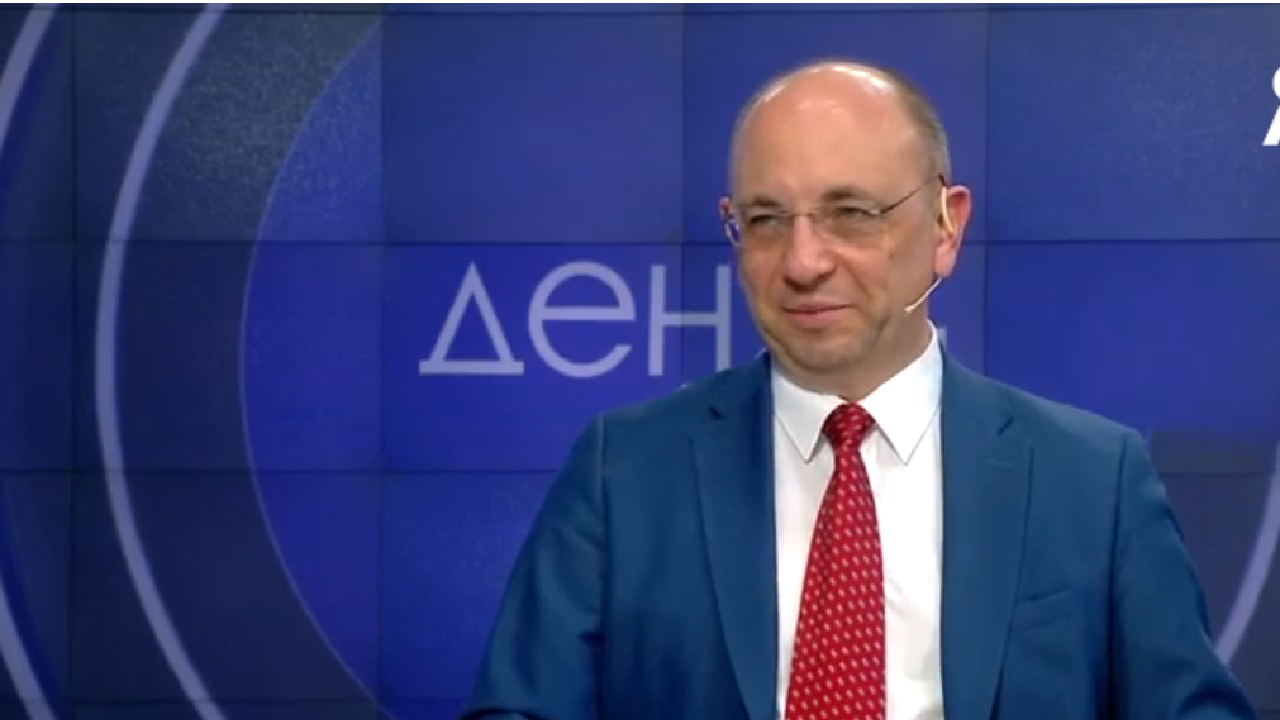 Николай Василев: Ще ни приемат в Еврозоната по милост