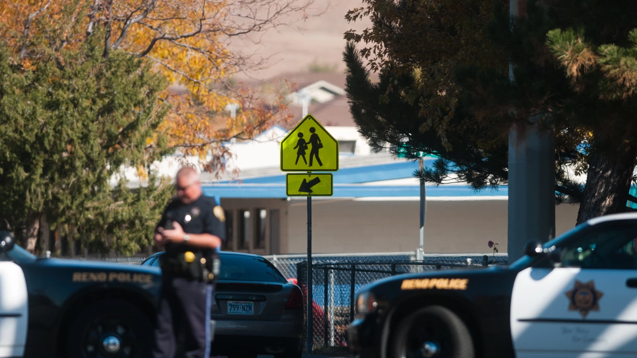 Полицията на Лас Вегас съобщи за множество жертви при стрелба
