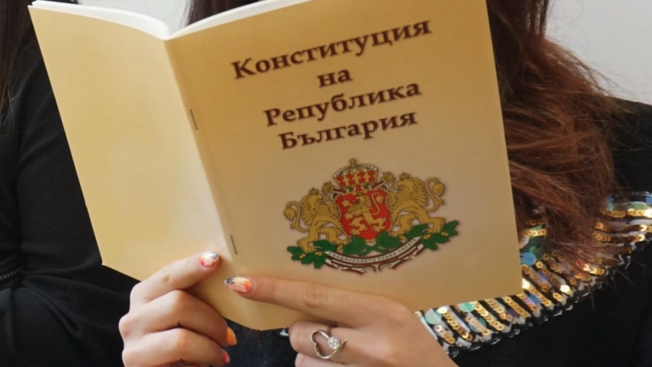 Депутатите от Комисията по конституционни въпроси отложиха гласуването на разпоредбите, свързани със служебното правителство