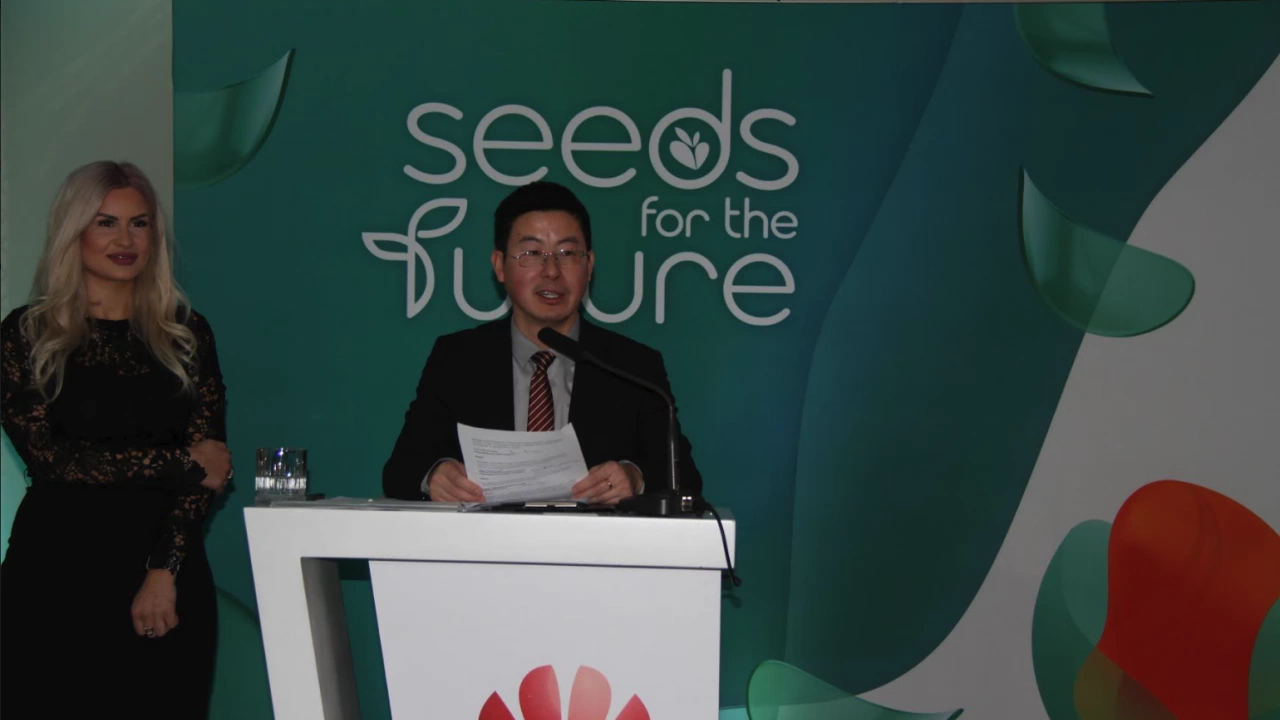 Програмите на Хуауей Seeds for the future и стипендиантската