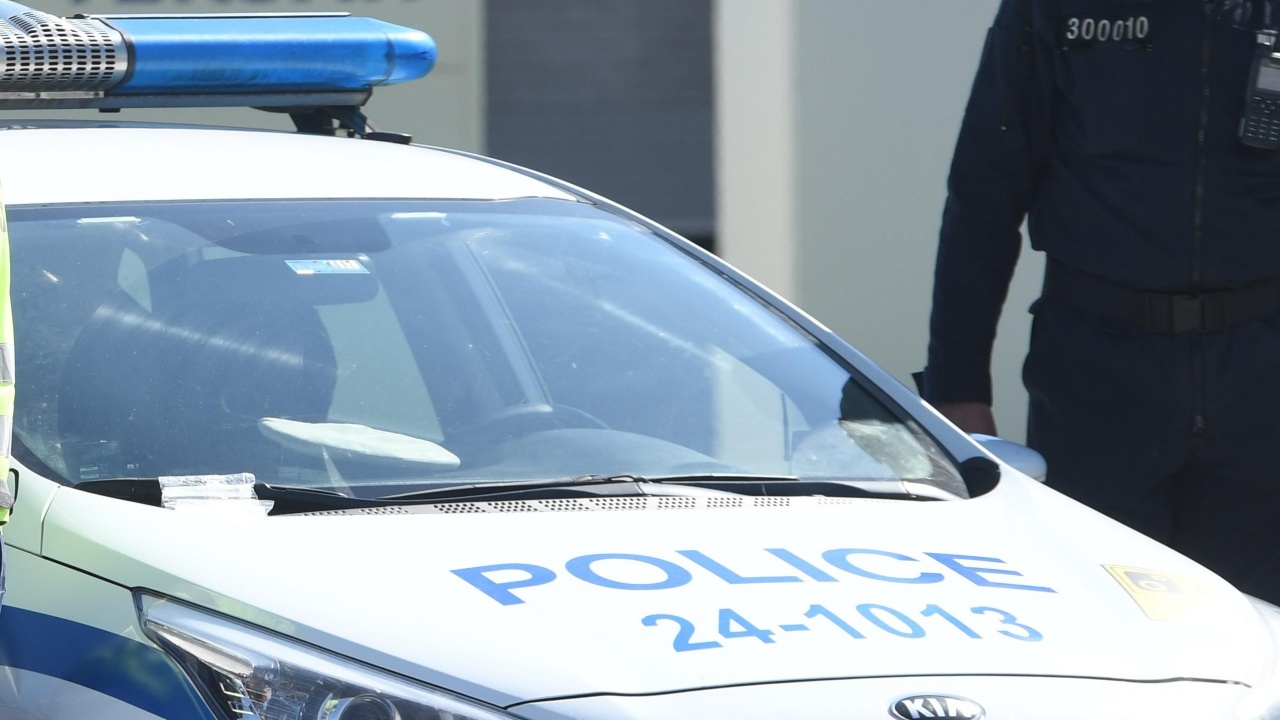 Полицията в Сливен издирва мъж, заплашил съпругата си с убийство,