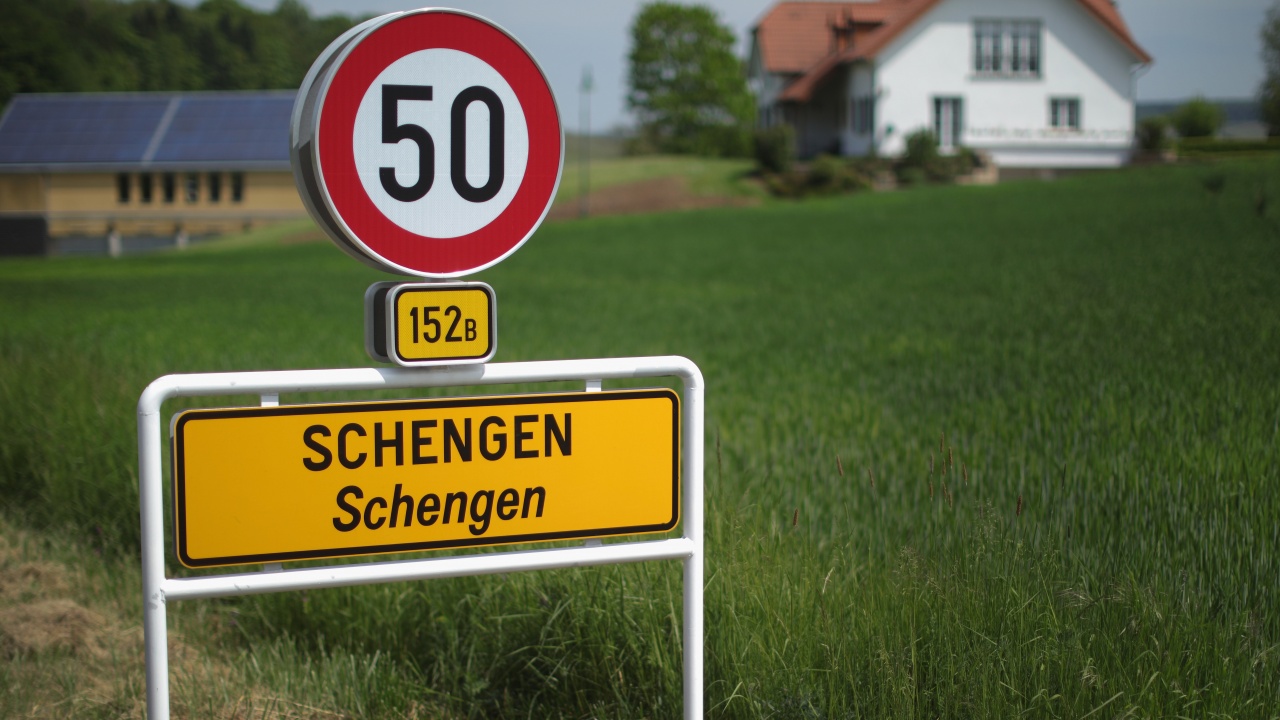 Photo of Les médias roumains sur la levée du veto des Pays-Bas contre l'adhésion de la Bulgarie à l'espace Schengen : une bonne nouvelle pour nous aussi – Union européenne