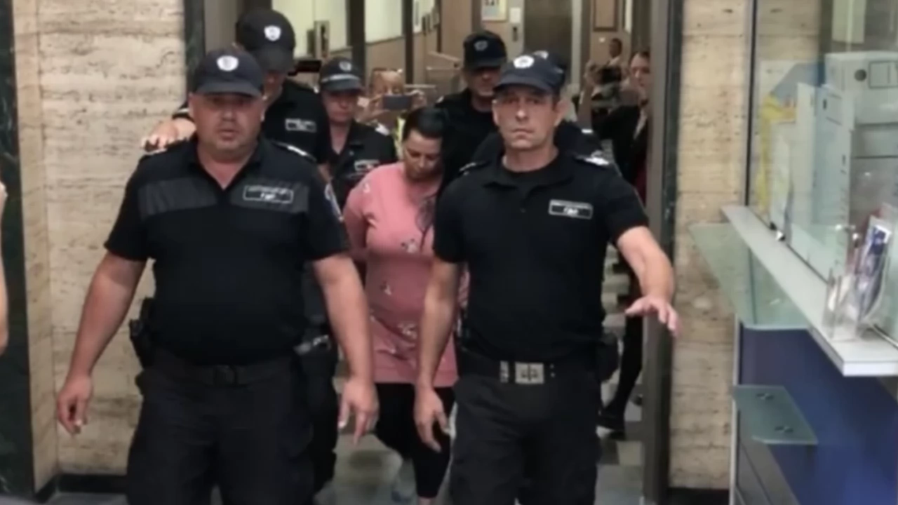 Подсъдимата Анка Михайлова от Столипиново за смъртта на 2 годишното си дете