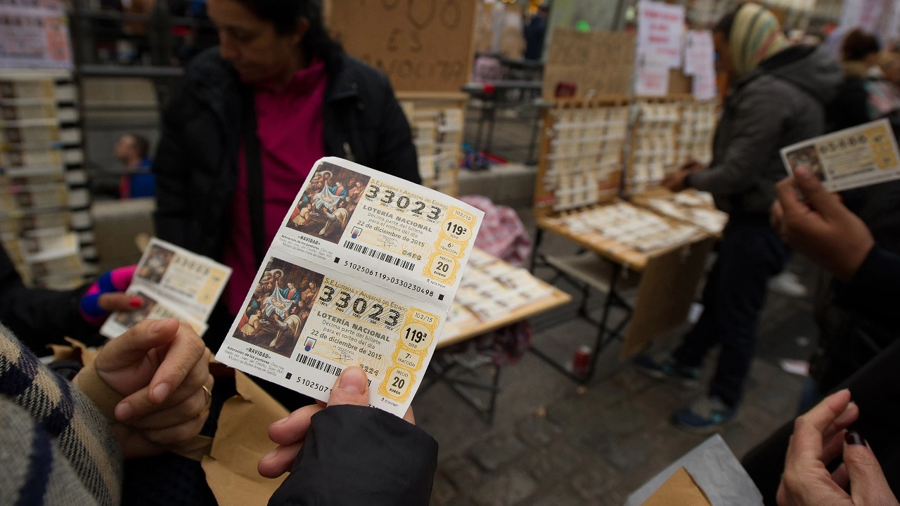 Испания отново е в плен на треската около лотарията Ел