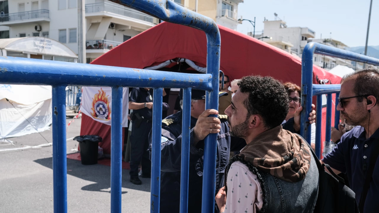 Осемдесет и един мигранти пристигнаха днес в пристанището в гръцкия