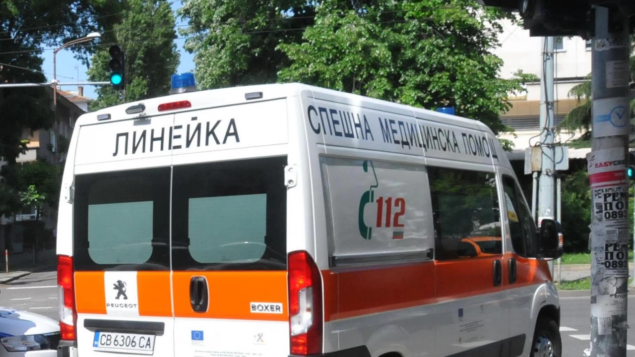 Двама полицаи пострадаха при катастрофа в центъра на София предаде