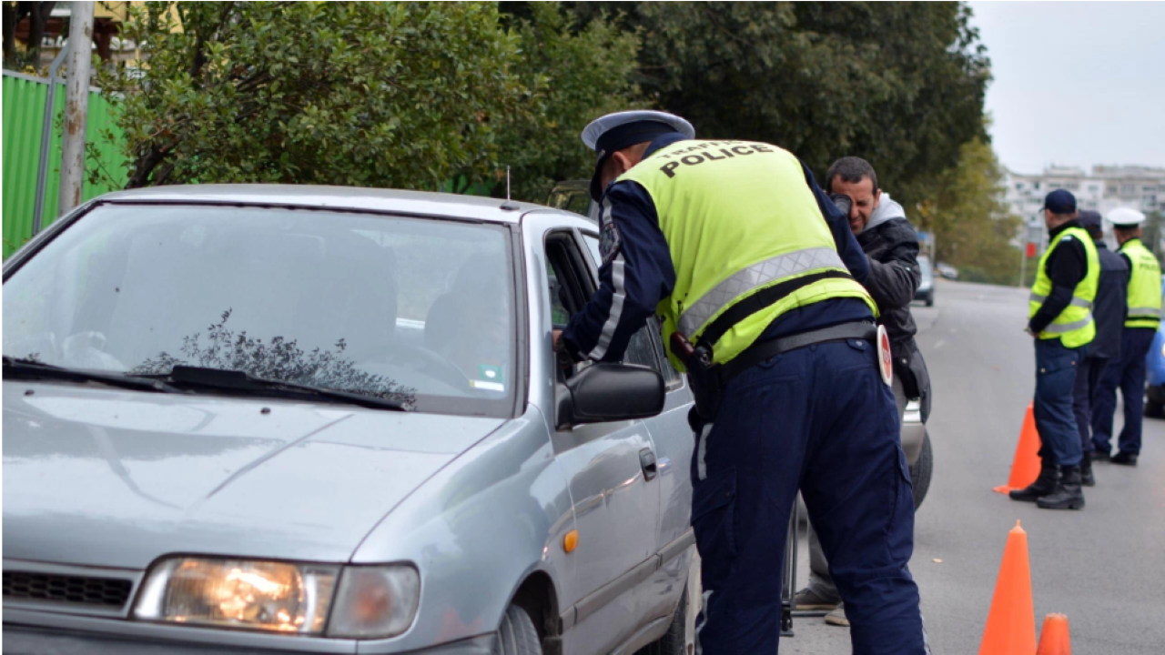 Шофьор с положителна проба за кокаин и канабис блъсна мъж в Хасково