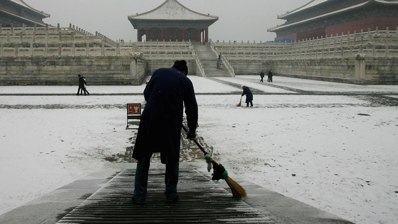 Пекин регистрира най студения декември откакто се правят измервания от 1951
