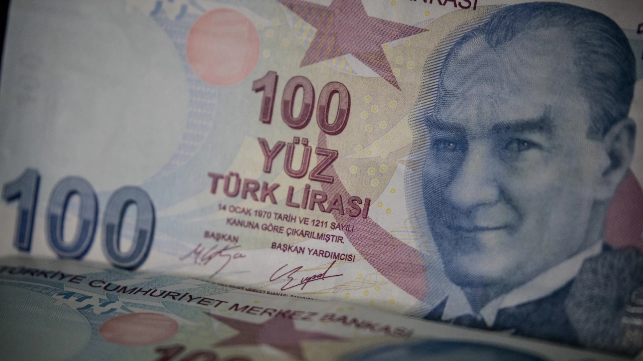 Минималната работна заплата в Турция ще стане 17 002 турски