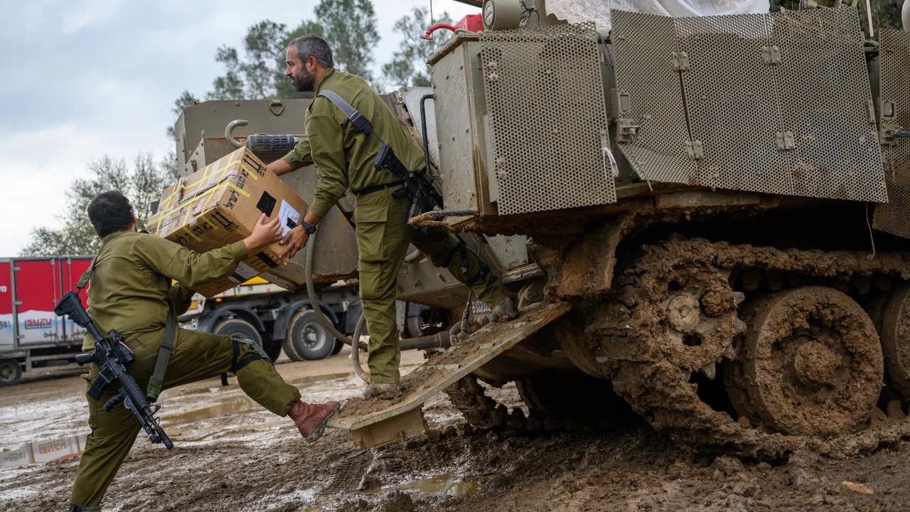 Израелската армия обяви 4 часова тактическа пауза в боевете в лагер