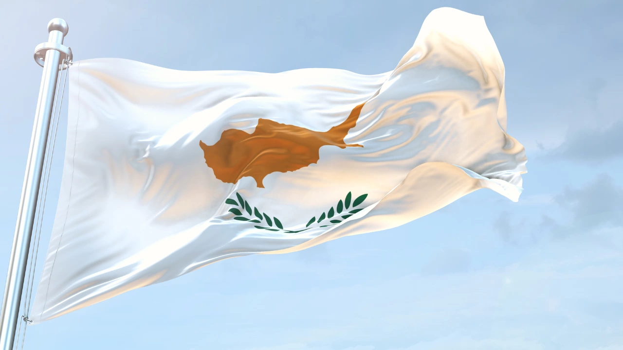 В Кипър новата година започва с промени в социалната система