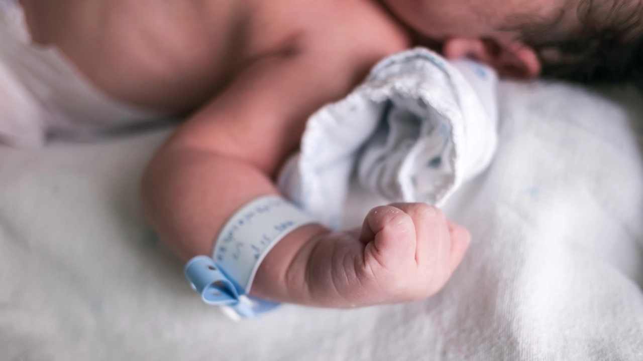 Момченце е първото бебе във Варна за новата 2024 година  То