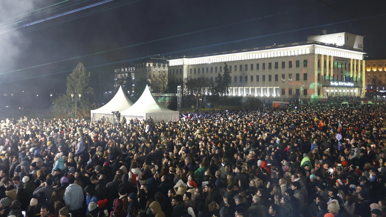 Стотици жители и гости на столицата посетиха празничния концерт на