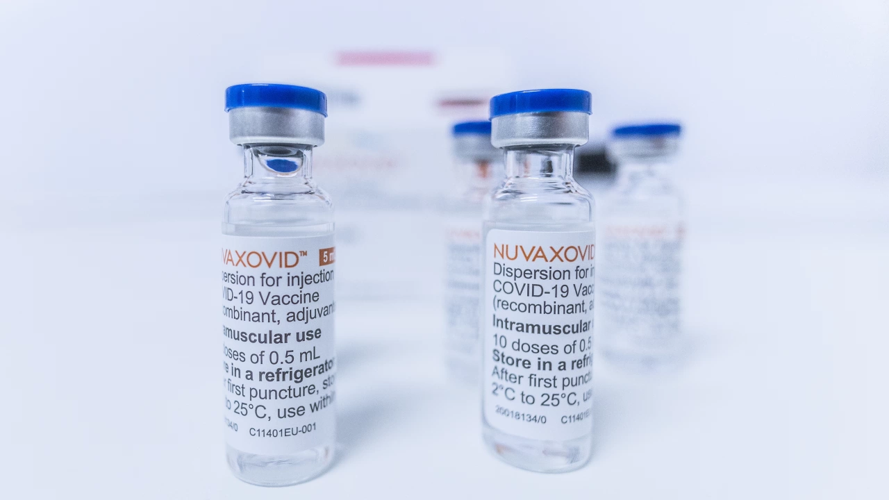 Полша получи неотдавна близо 800 000 ваксини срещу новия вариант