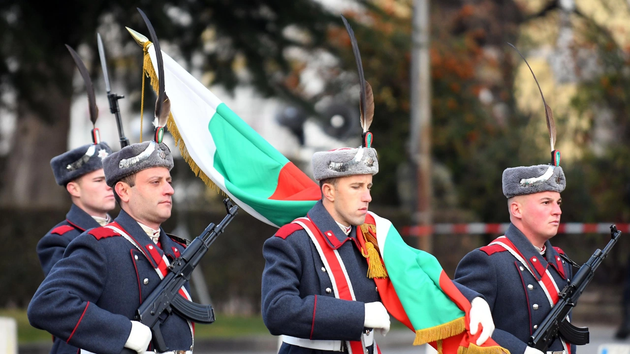Традиционният богоявленски водосвет на бойните знамена флаговете и знамената светини на Българската