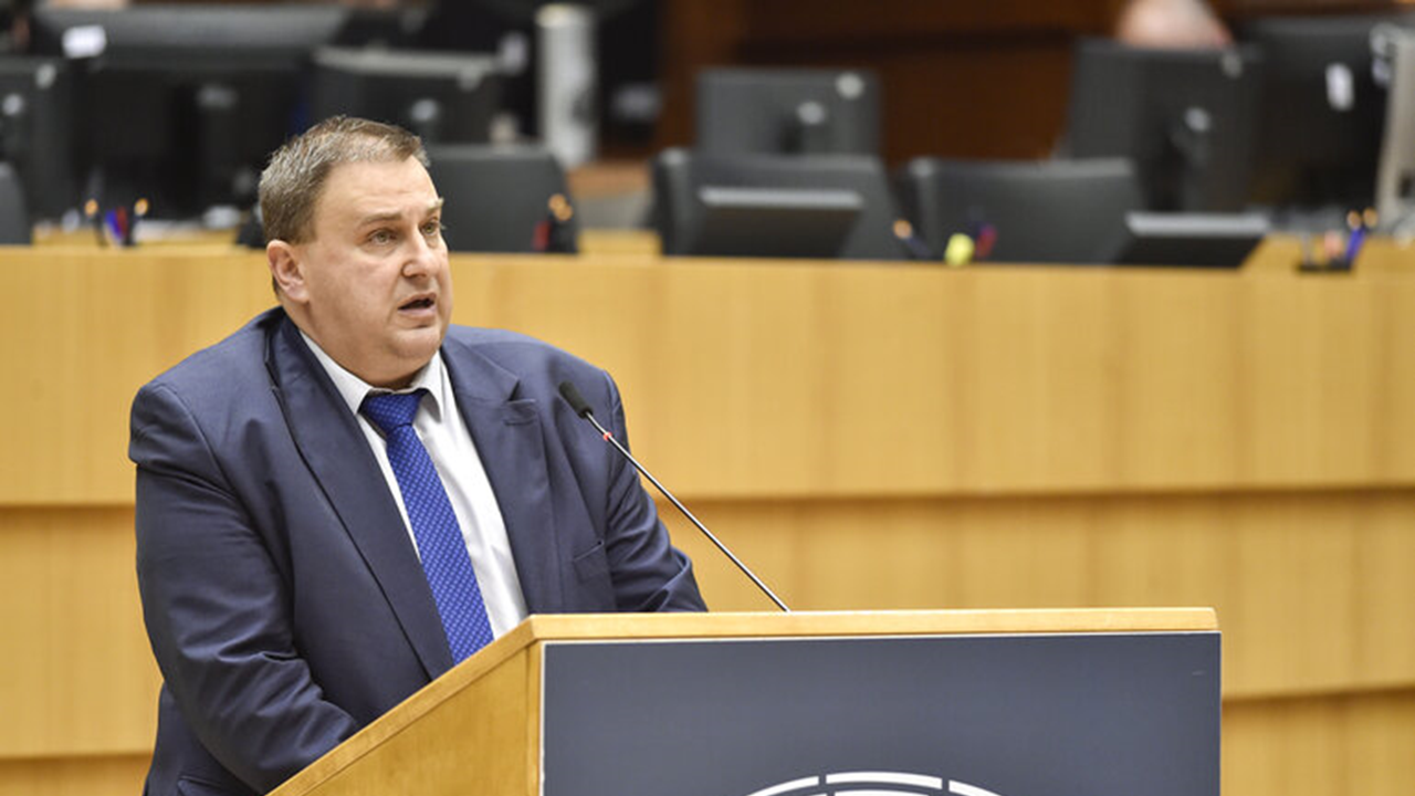 Българският евродепутат от /ЕНП настоява за ускоряване на работата по