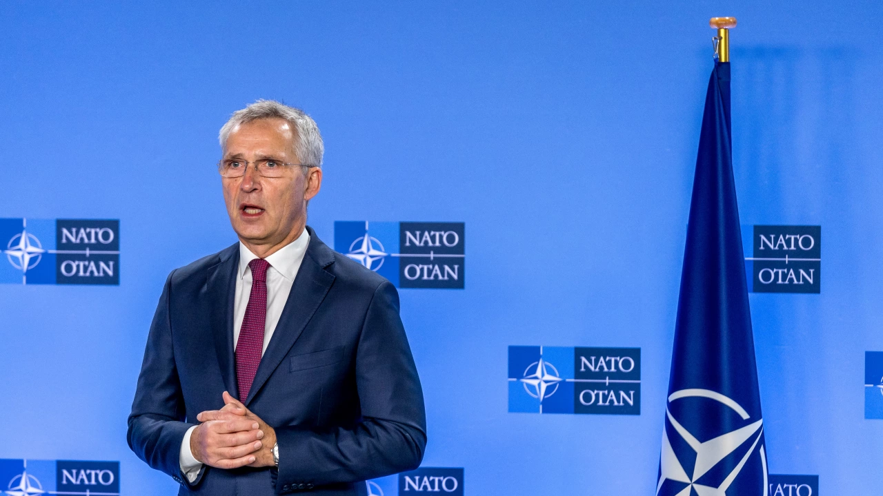 НАТО не вижда непосредствена военна заплаха от страна на Русия