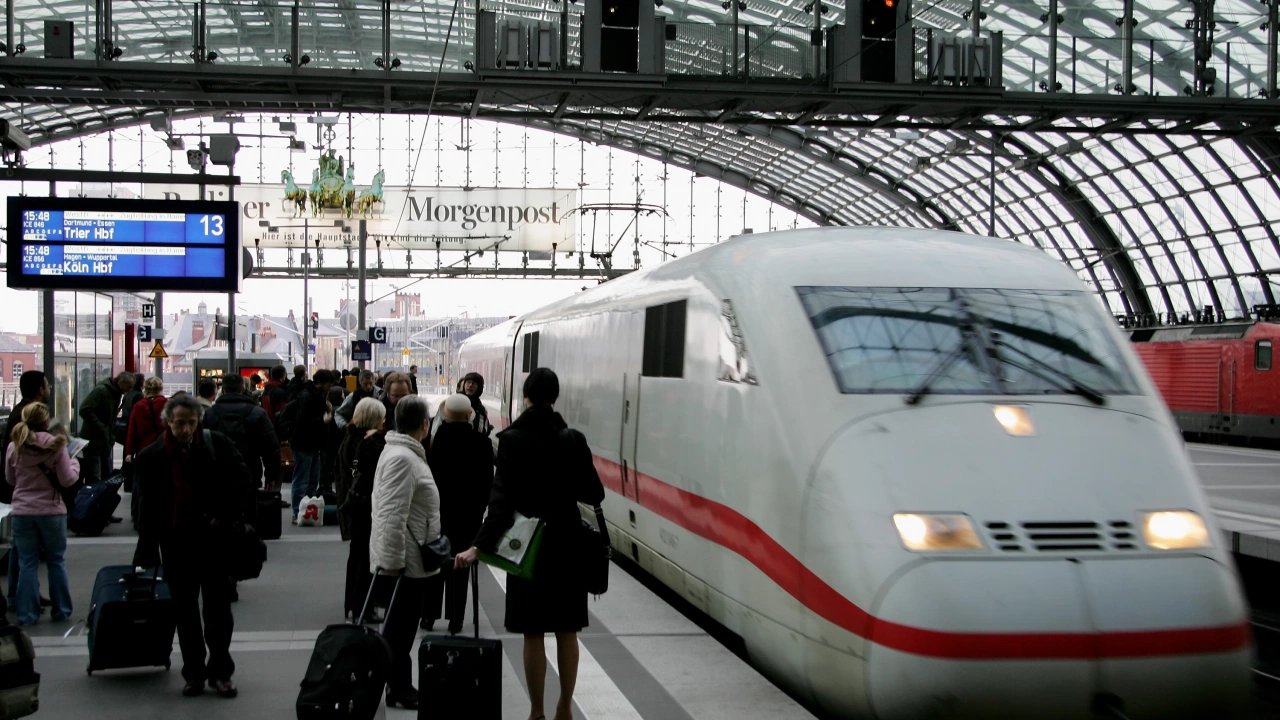 Машинистите от железопътния транспорт в Германия започнаха снощи по призив