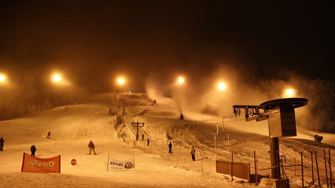 От днес 27 януари започва нощното каране в ски зона