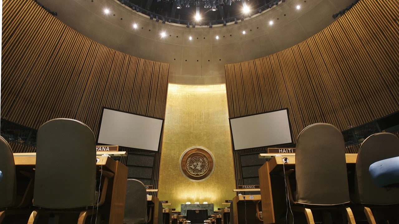 ООН призова днес страните обявили пауза във финансирането на Агенцията
