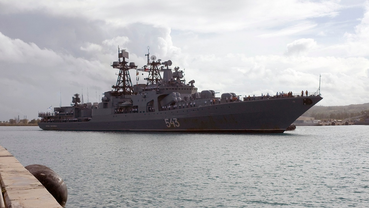 Фрегатата от руския Тихоокеански флот Маршал Шапошников“ (на снимката) е