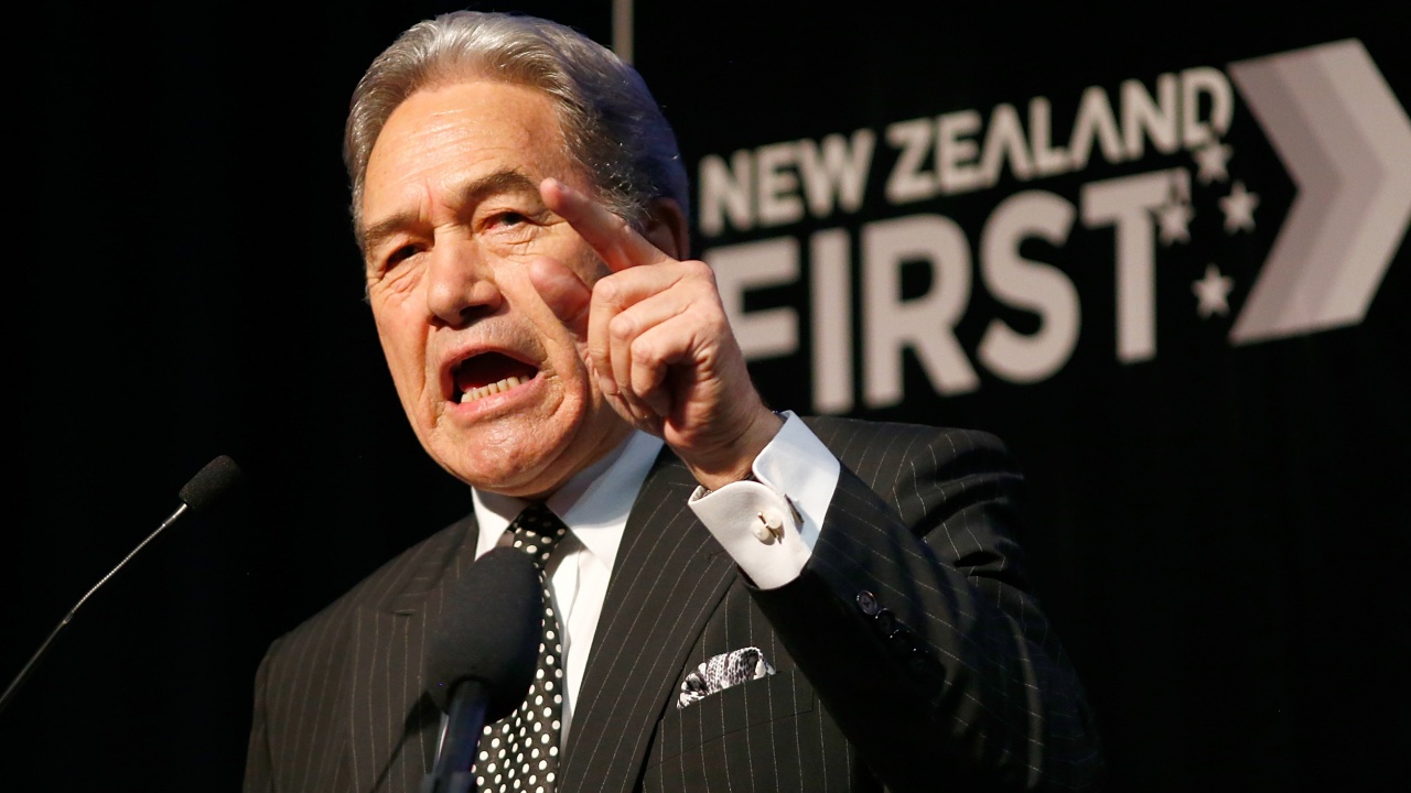 Новозеландският външен министър Уинстън Питърс заяви в интервю за Ройтерс,