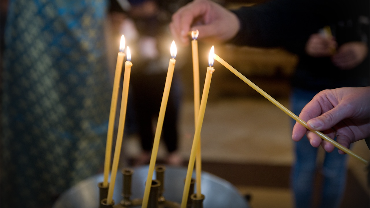 Българската православна църква чества на 2 февруари Сретение Господне, един от