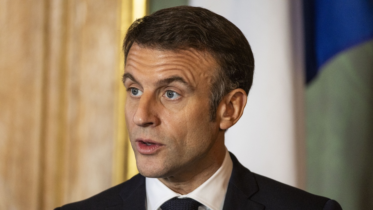 Френският президент потвърди, че двама френски хуманитарни работници са били