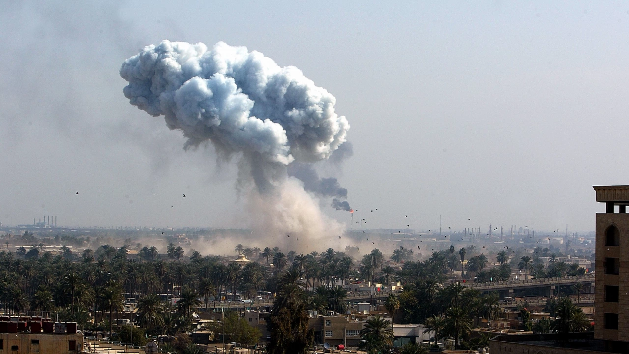 Иракските власти осъдиха днес атаката с дрон при която бяха