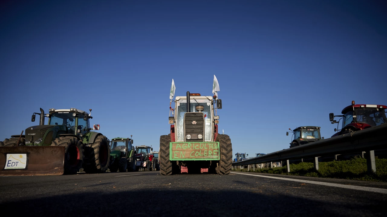 Фермери блокираха няколко гранични пункта между Белгия и Нидерландия съобщава
