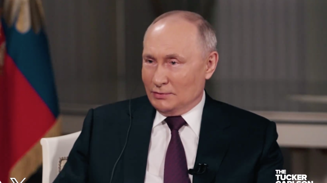 Интервюто на Владимир Путин Владимир Путин - руски политик. Роден