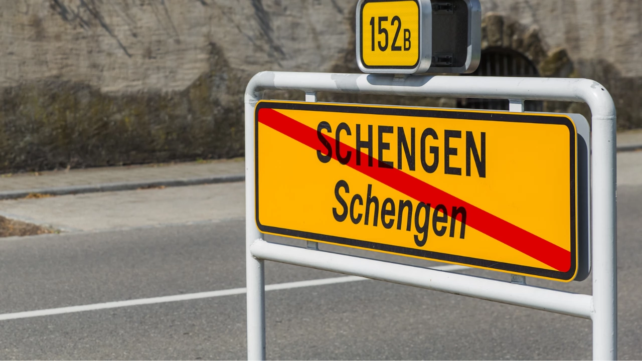 Сухопътните граници на Шенген няма да се отворят тази година