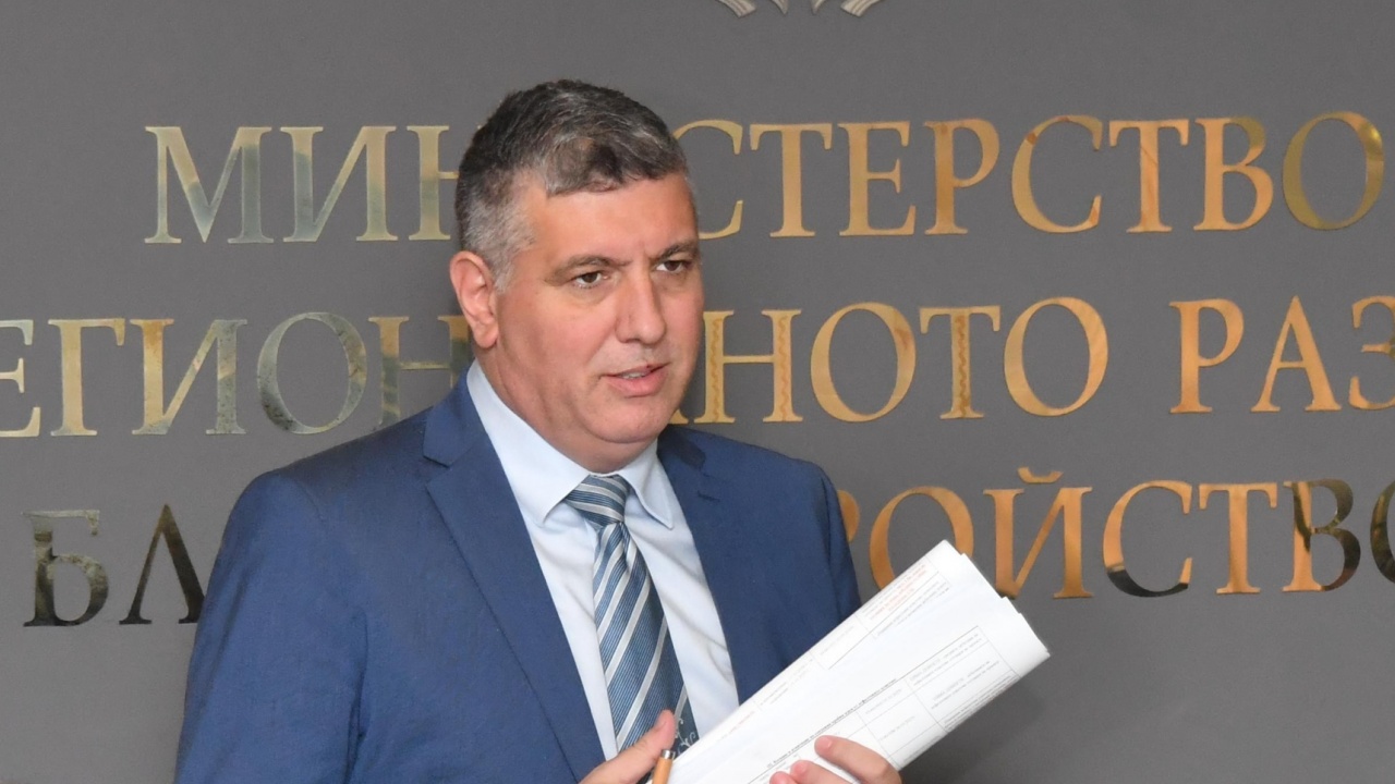 Министър Цеков: Заложени са 7,2 млн. лв. за проектиране на трасе за скоростен път Пловдив - Смолян - Рудозем