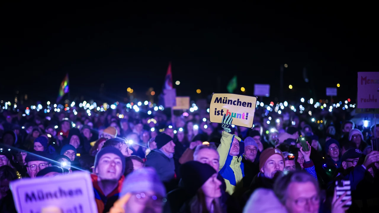 До 100 000 души са участвали в демонстрация в Мюнхен