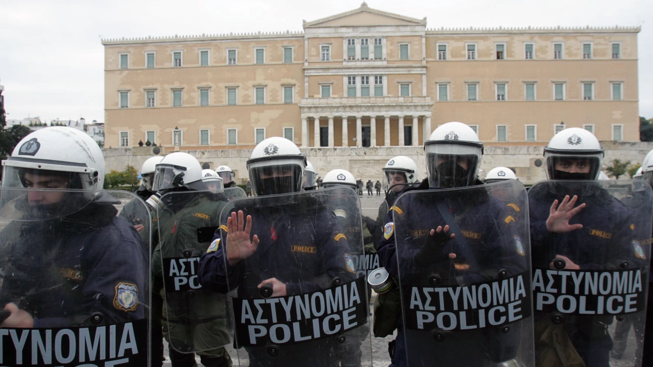 Днес в Атина протестират лекари и студенти Затворени за движение