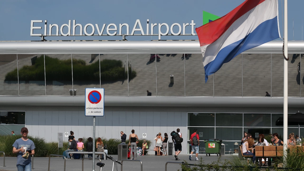 Министерството на отбраната на Нидерландия иска изцяло да обнови пистата