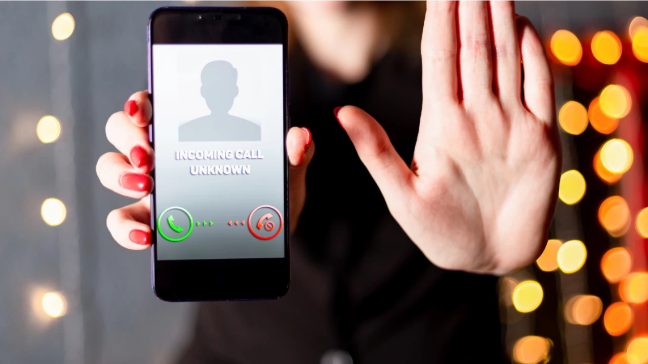 Клиенти на Енерго про сигнализират за телефонна измама при