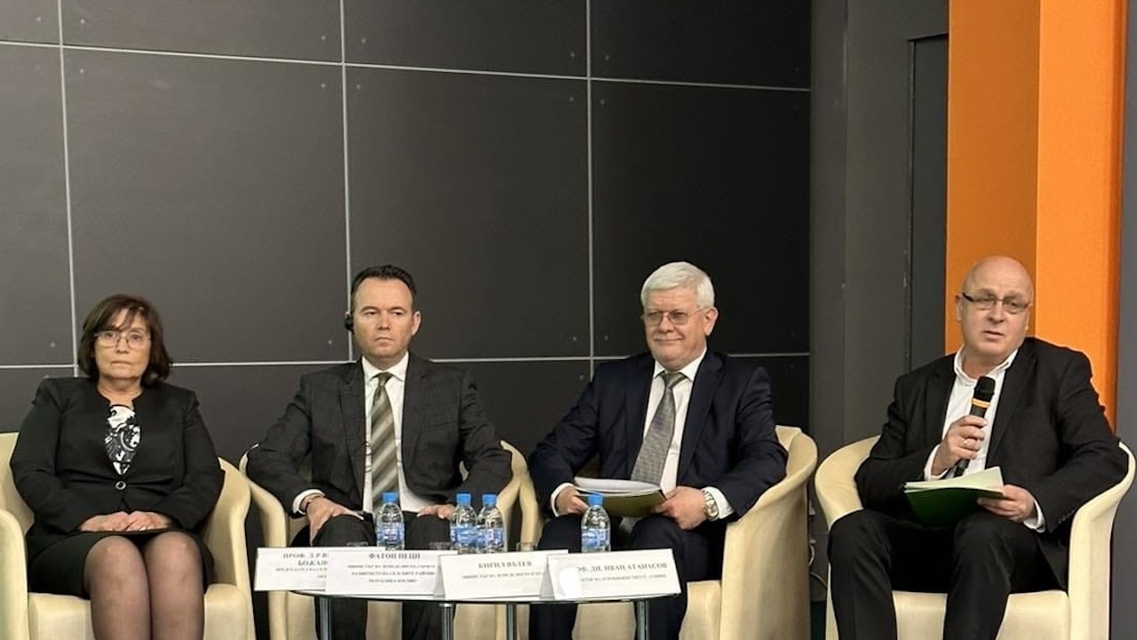 Министър Вътев: България може да бъде мост на науката и практиката между Азия и Европа