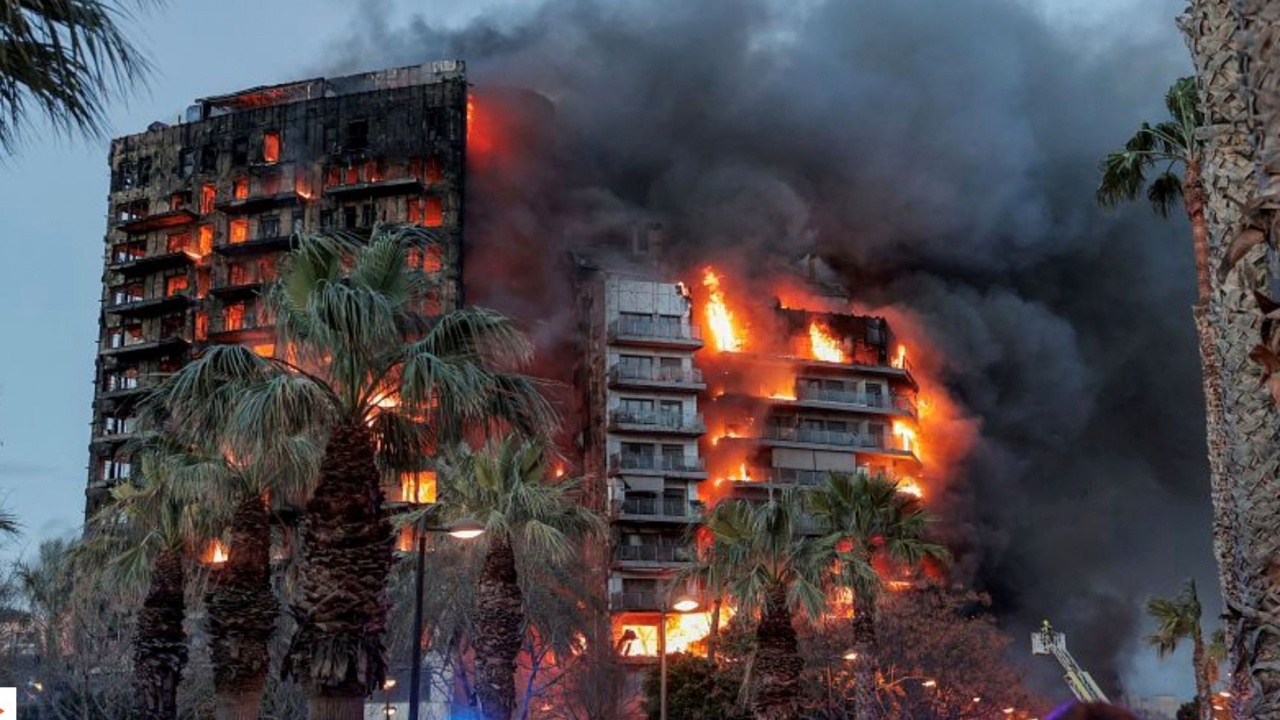 Пожарът във Валенсия отне живота на четирима души