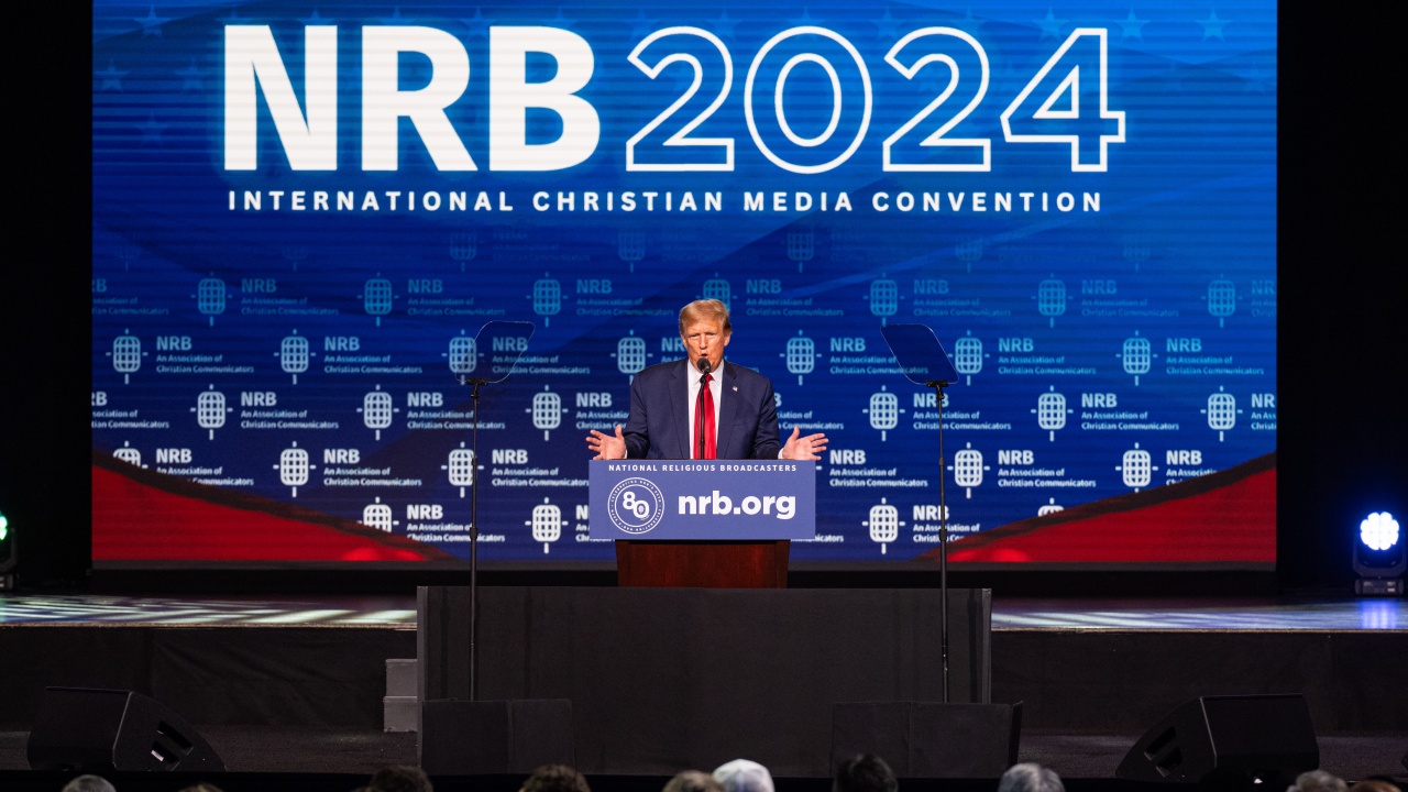 Тръмп представи президентската надпревара в САЩ като битка за християнството
